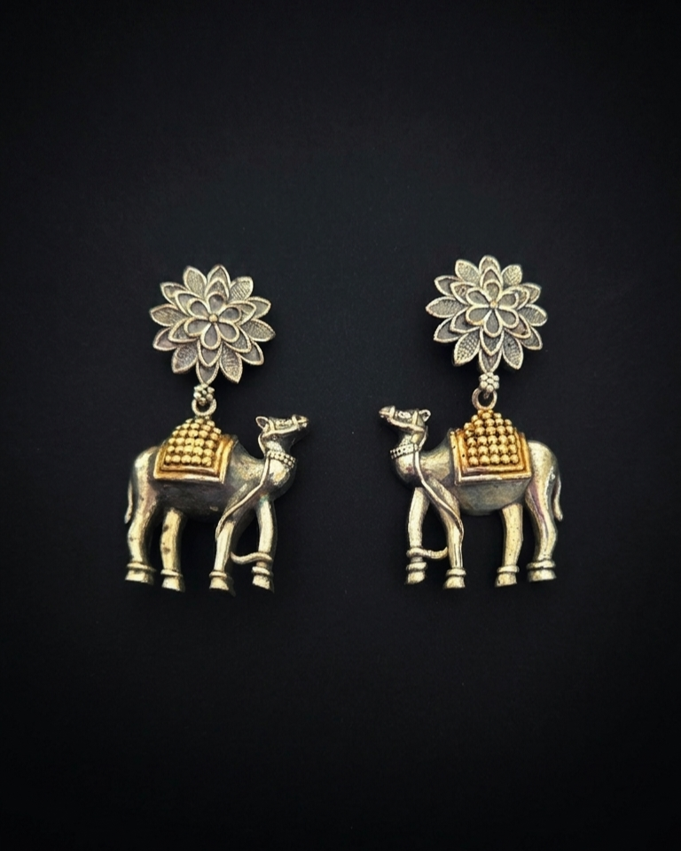 Antique Camel Drops