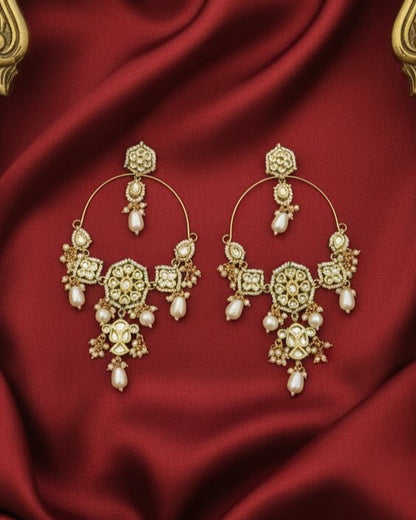 Sunehri Chaandbali - White