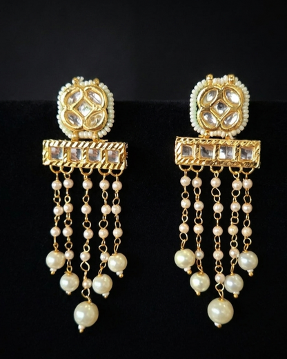 Ziya Pearl Dangler