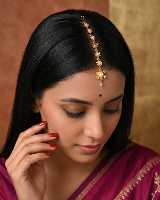 Kusum Rekha Maang Tikka