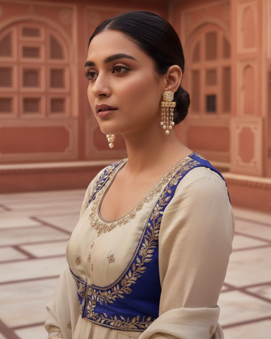 Ziya Pearl Dangler