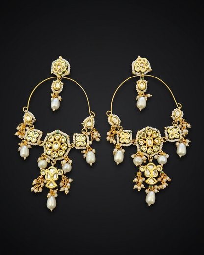 Sunehri Chaandbali - White