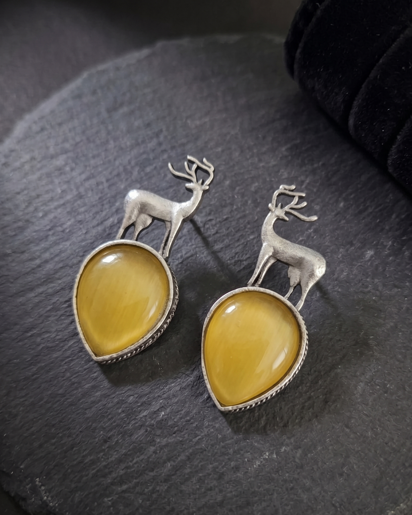 Deer Dew Drops - Yellow