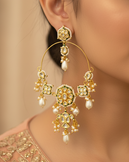 Sunehri Chaandbali - White