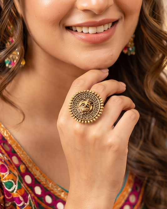 Raas Ring 107 - Antique Gold