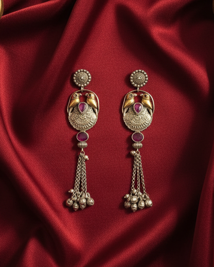 Twinbird Tassels