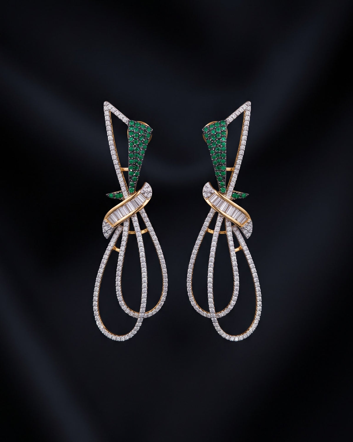 Ribbon Loop Emerald Gold - American diamond earrings
